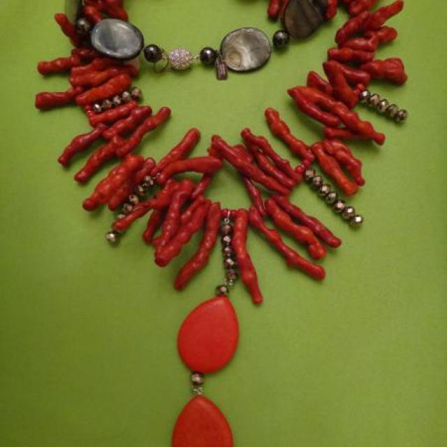 Coral Necklace With Red Turquoise Teardrops - Pearl of the Amazon